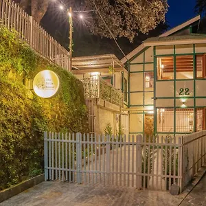  Villa Stayvista At The Little House India